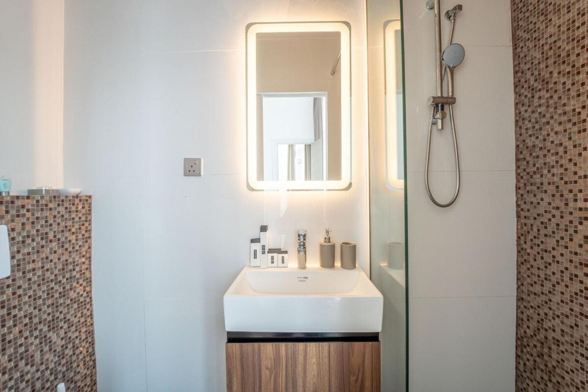 Aws Holiday Homes - Luxurious 2Br In Business Bay Dubai Exterior foto
